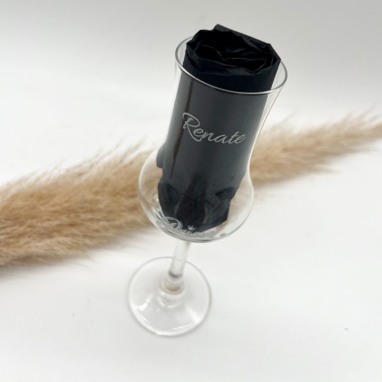 Graviertes Schnapsglas mit Name 