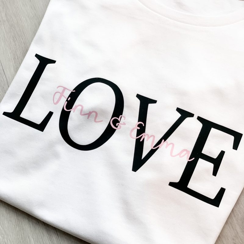 T-Shirt LOVE personalisiert