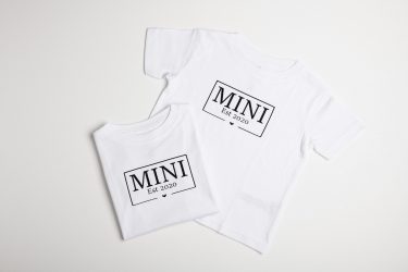 T-Shirt Mini Jahreszahl – Bild 2