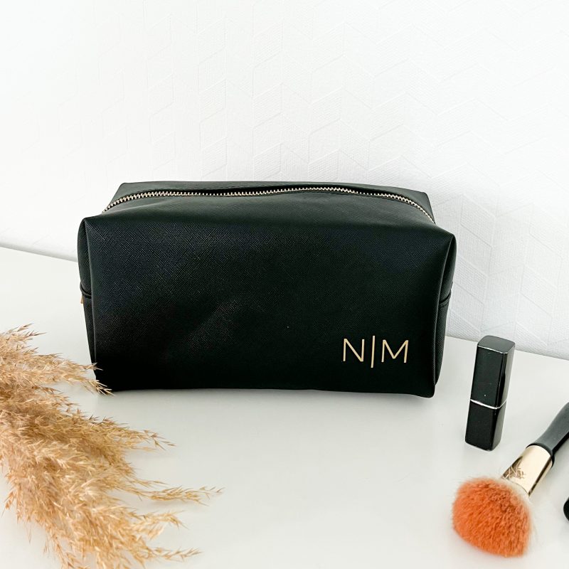 Kosmetiktasche mit Initialen eckig - personalisiert