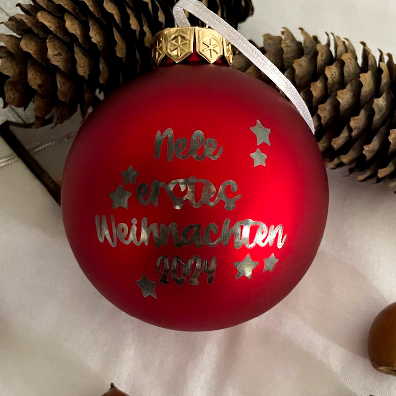 Glänzende und matte Weihnachtskugel mit individueller Lasergravur – Bild 2